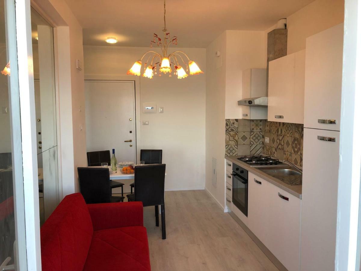 Fronte Mare Panoramico San Benedetto Apartment San Benedetto del Tronto Bagian luar foto