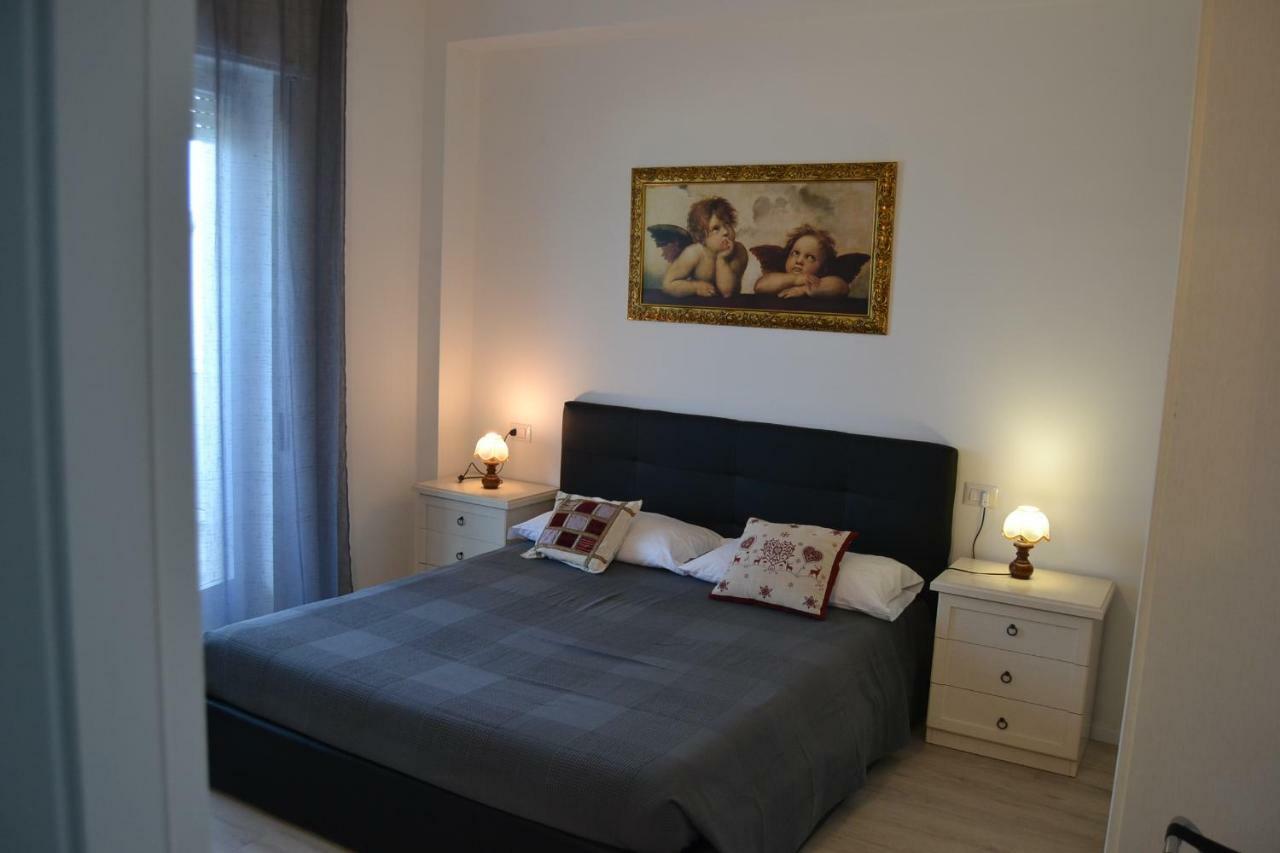 Fronte Mare Panoramico San Benedetto Apartment San Benedetto del Tronto Bagian luar foto