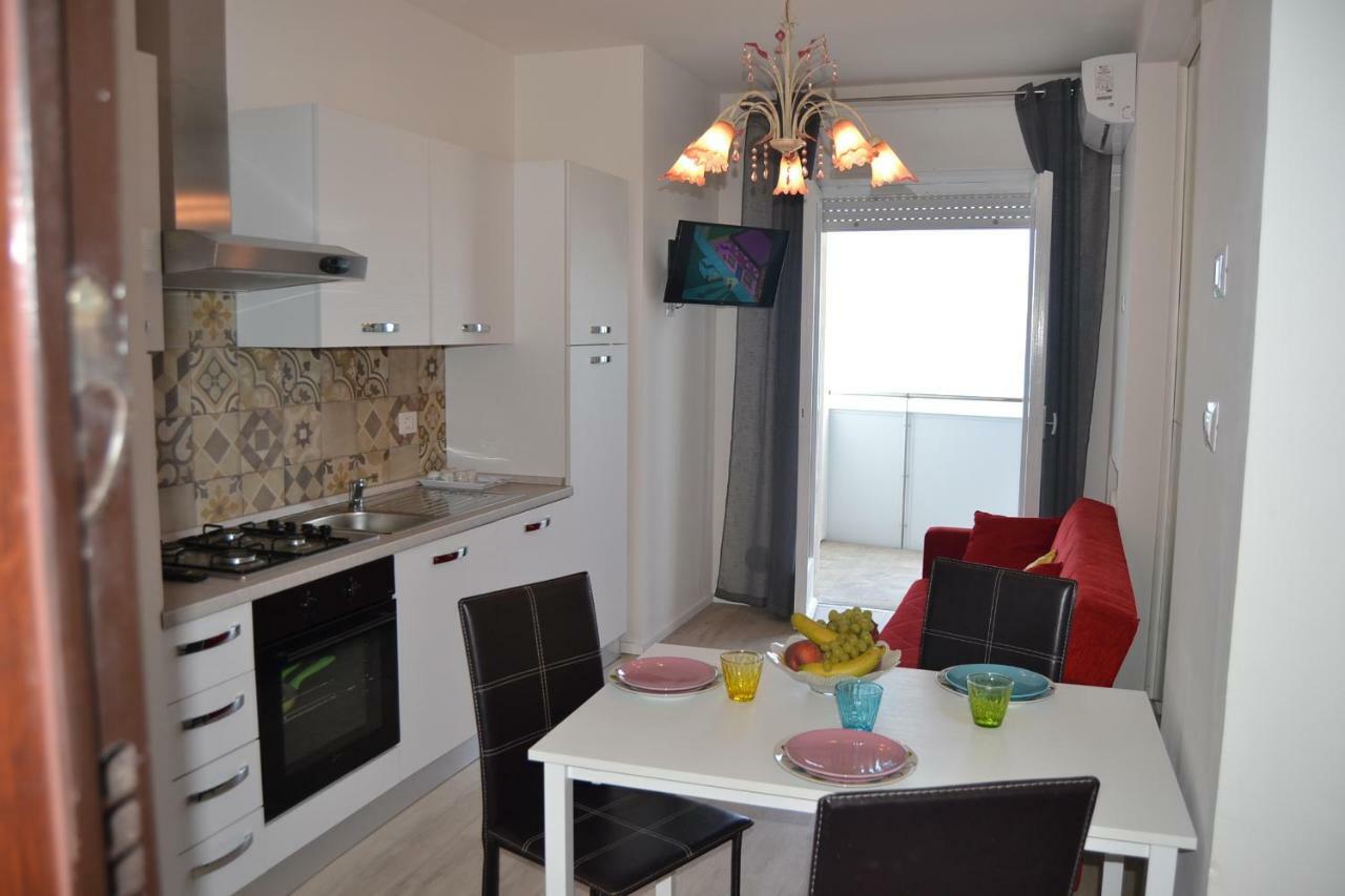 Fronte Mare Panoramico San Benedetto Apartment San Benedetto del Tronto Bagian luar foto